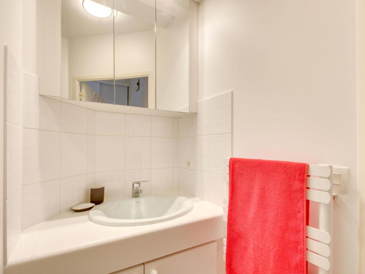 Apartment Des Tennis-1 By Interhome