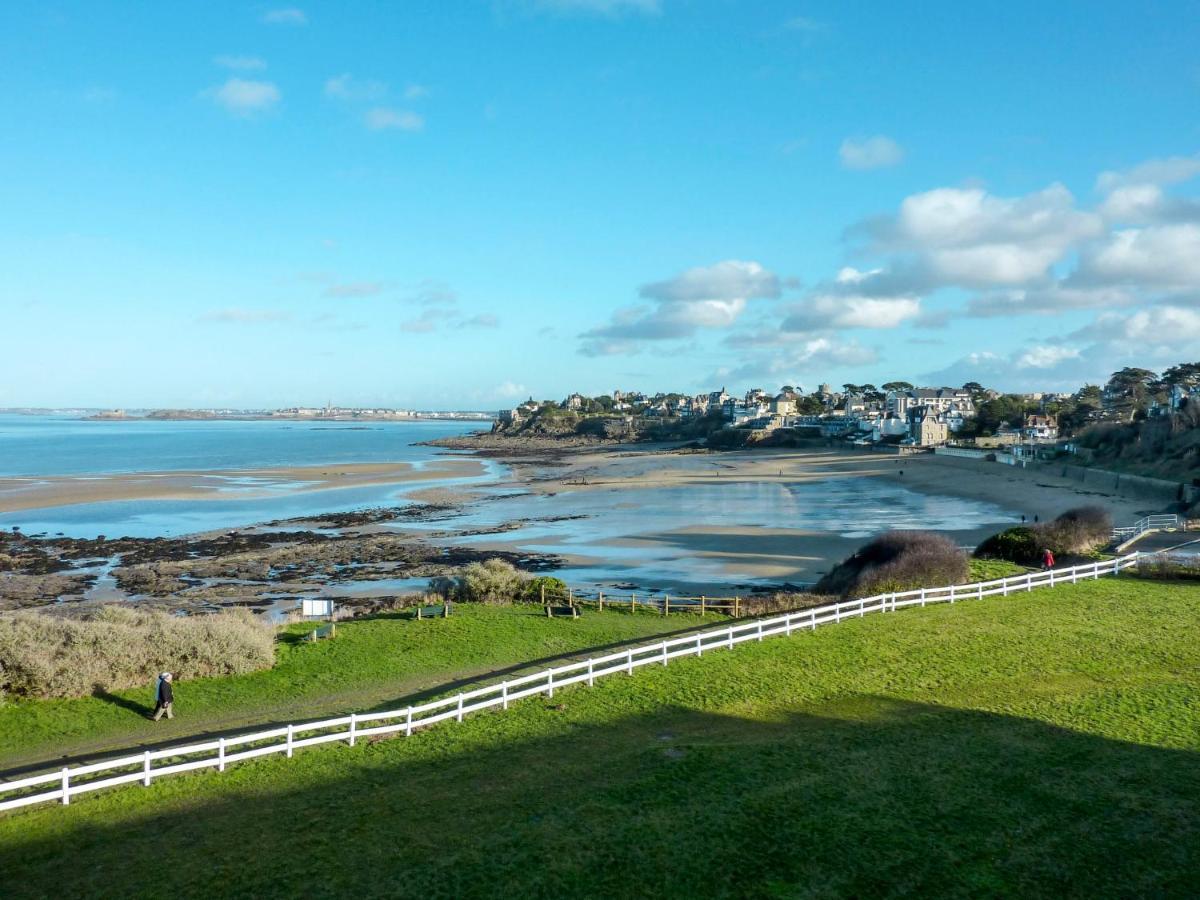 Des Tennis-1 By Interhome * Dinard